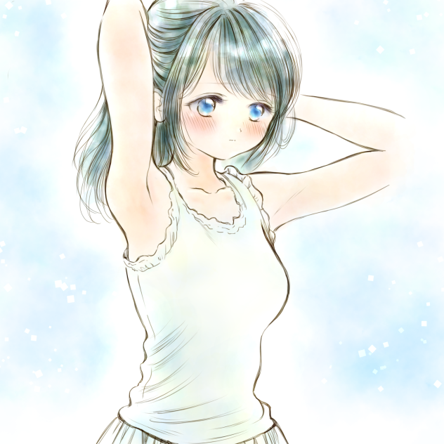 タンクトップでポニーテールに苦戦する女の子。