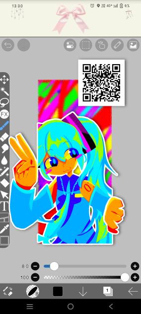 MIKU OUT OF CANVAS!!!