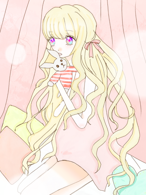 ぬいぐるみを抱いてる女の子