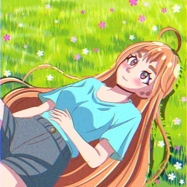 Sayuri deitada na grama