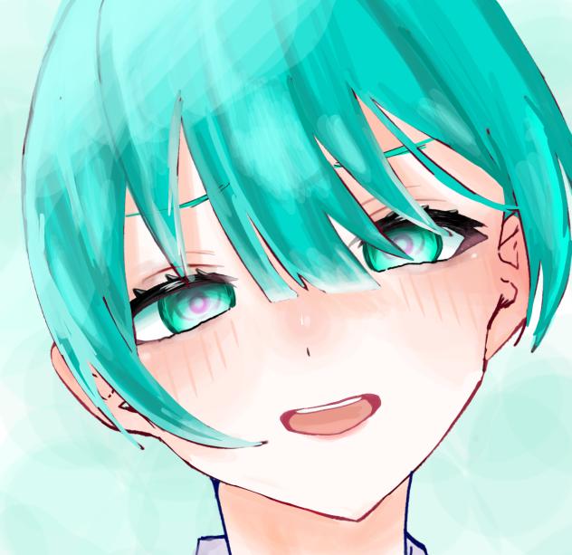 エメラルドグリーン