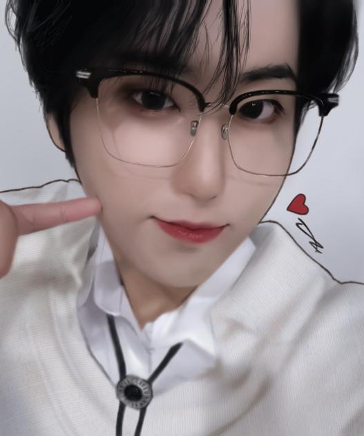 👓❤