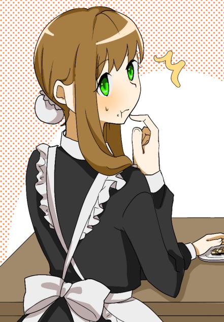 つまみ食いメイドさん