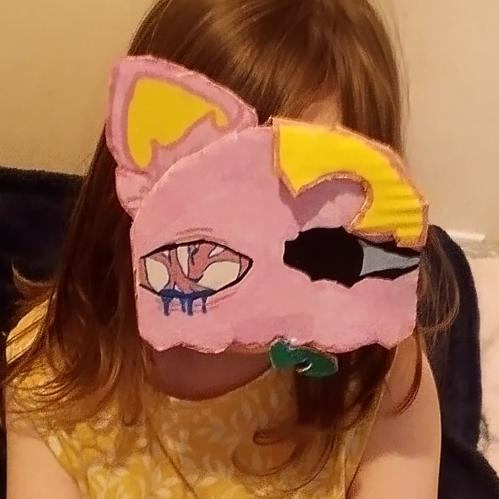 my little sisters mask I made her! =D