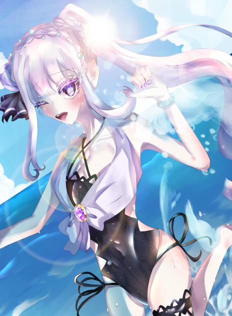 夏エミリア