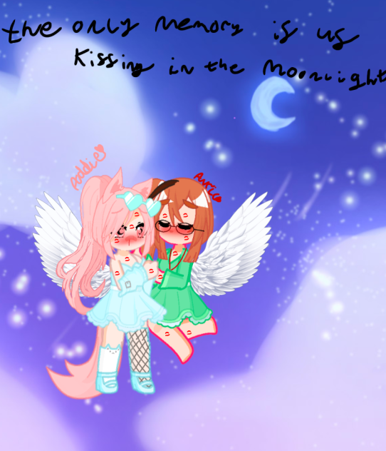 Kissing In The Moonlight 🌙