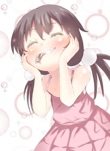 イカゲソを食う少女 dried squid girl