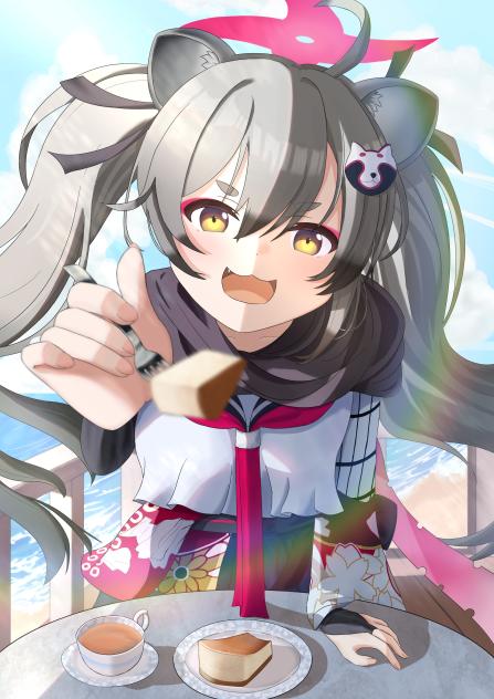 先生殿！はい、あ〜ん！