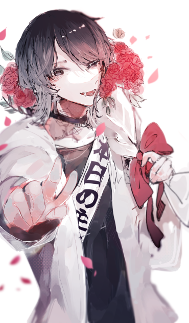 323