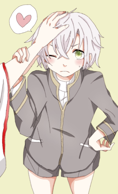 そんなに撫でたら、背が縮んじゃう！