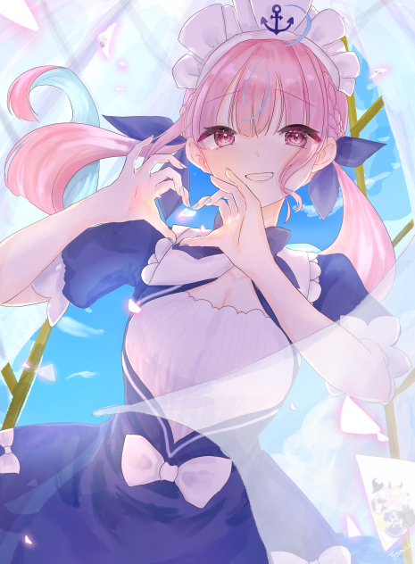 青く、青く滲む。