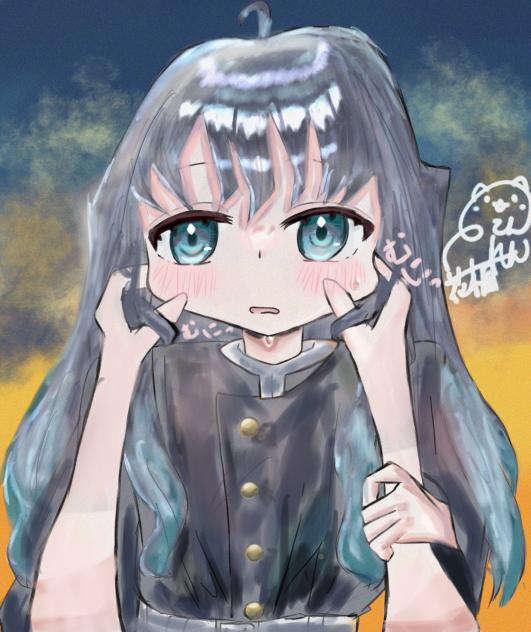 むにっ