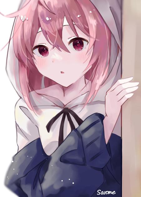 ひょこっ