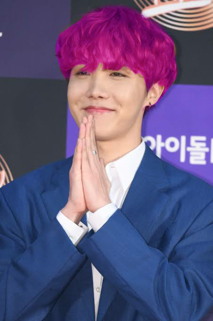 jhpoe hair colour pink