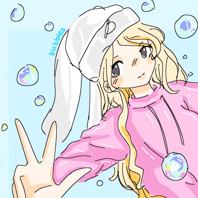 I drew my friends roblox avatar !!!!