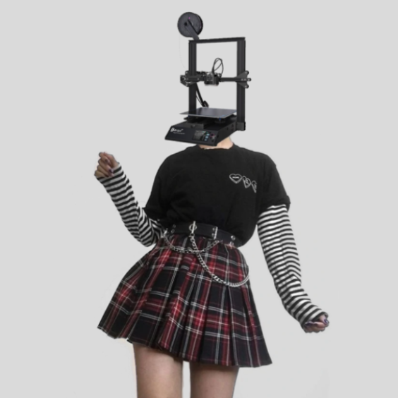 Delilah the bisexual e-girl