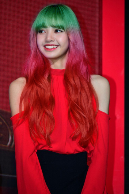 Lisa hair red and Green