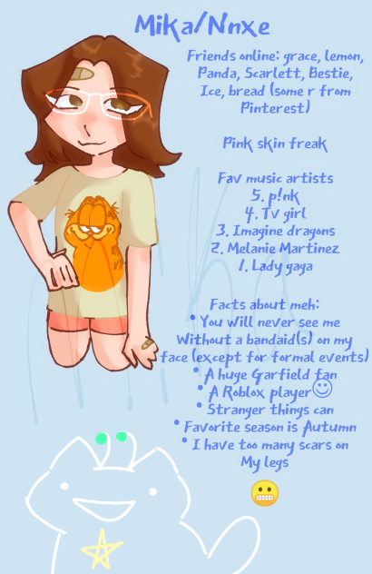 HEY SHE LOOKS LIKE ME😱