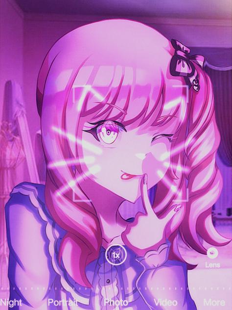 Mizuki Akiyama - Selfie time!